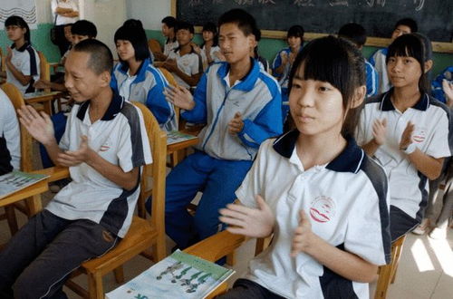 多地下发通告,辅导班还没 凉透 ,民办学校将迎来 寒冬